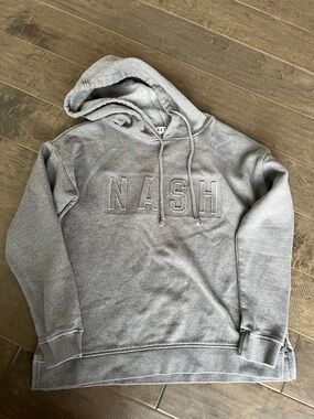 NASH Women's Ash Gray Pullover Hoodie